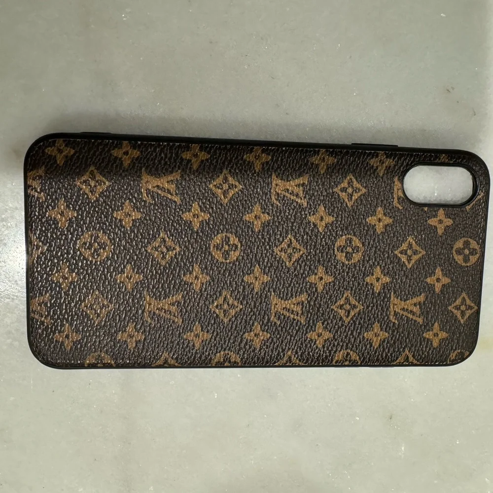 iPhone XS MAX PHONE CASE de$igner inspired